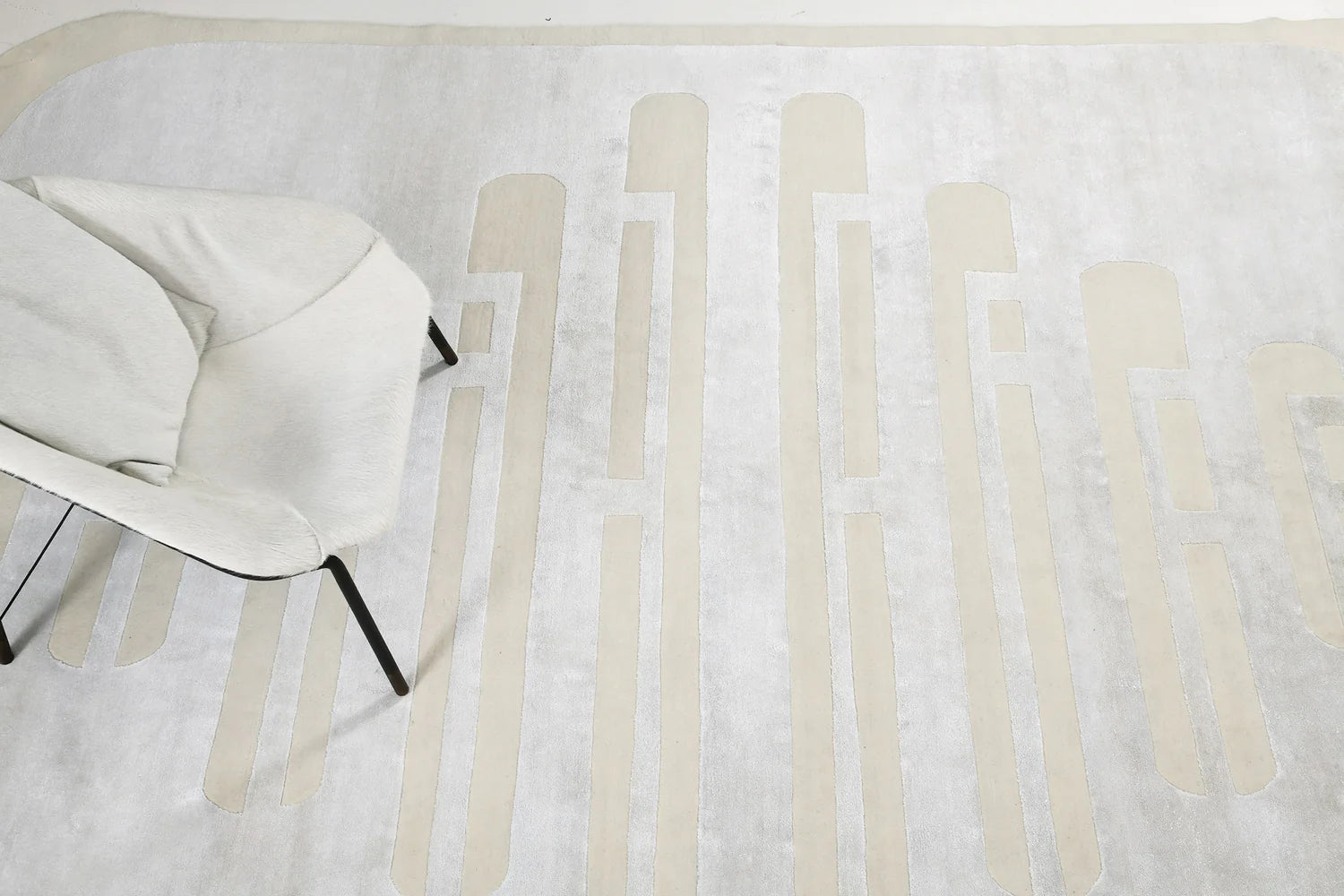 Vienna White Rug