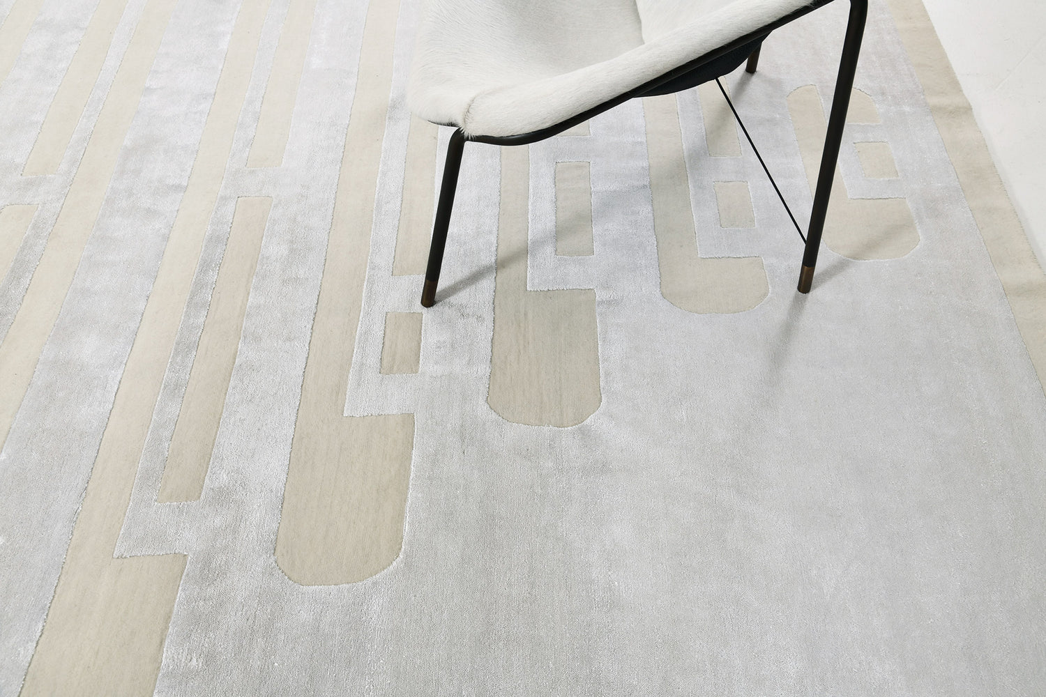 Vienna White Rug